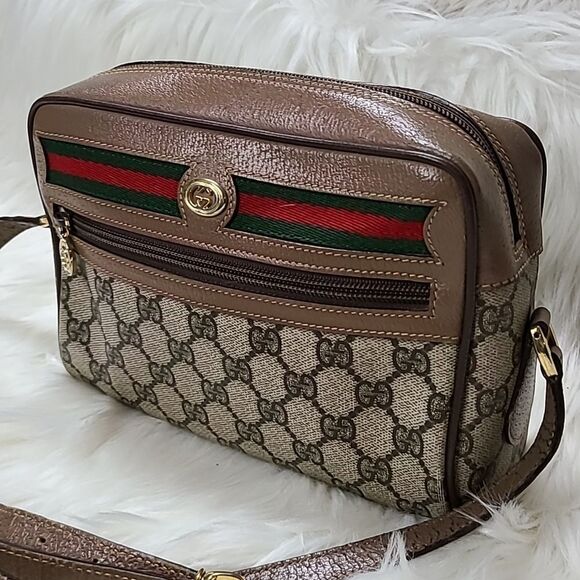💯Authentic Gucci Crossbody Bag w/ Cherryline🍀 - Picture 15 of 16
